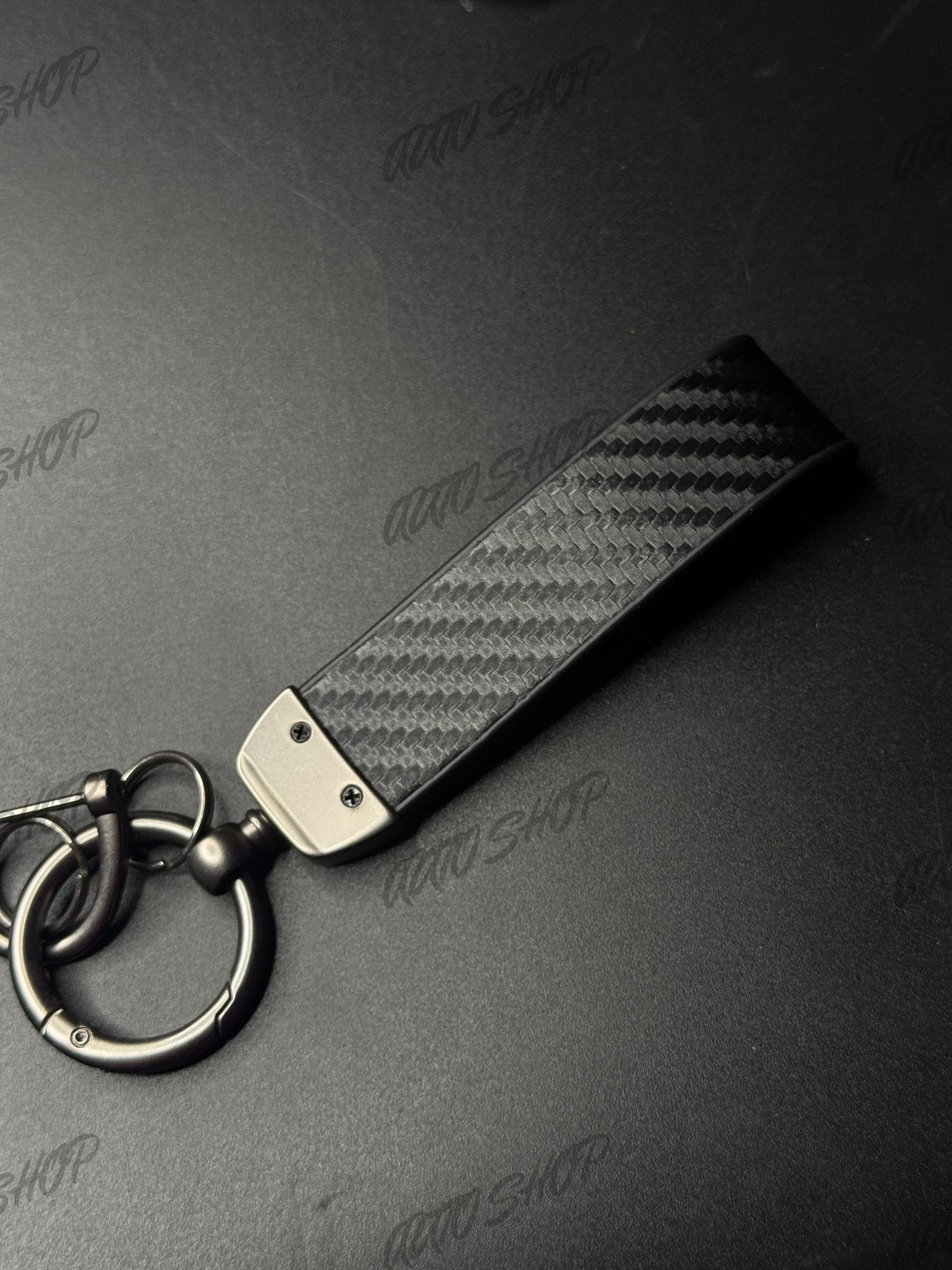 Porte clés Renault 5 E-Tech Look Carbone - AUTO SHOP