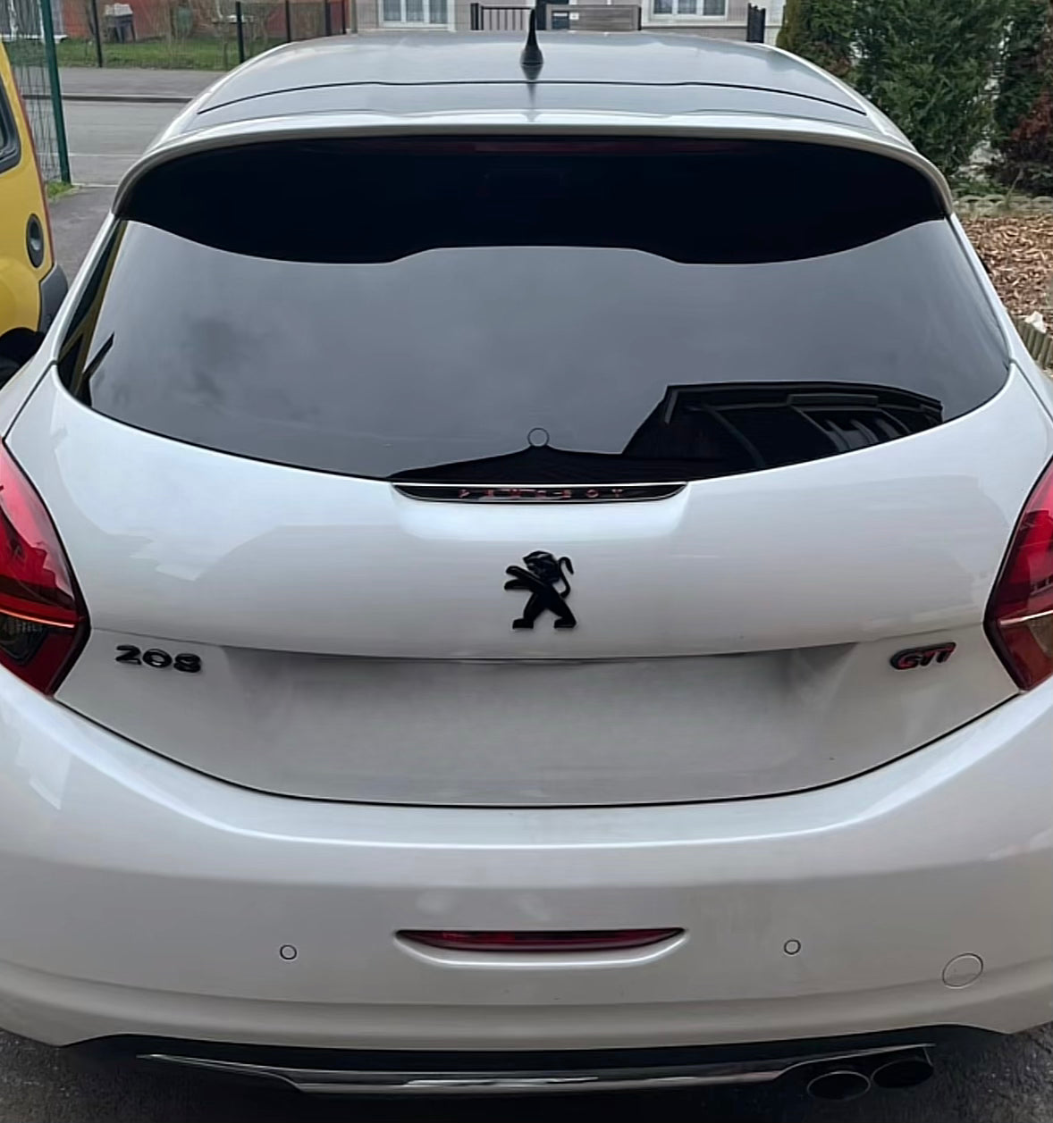 Kit suppression essuie-glace arrière Peugeot 208 (2012-2019)