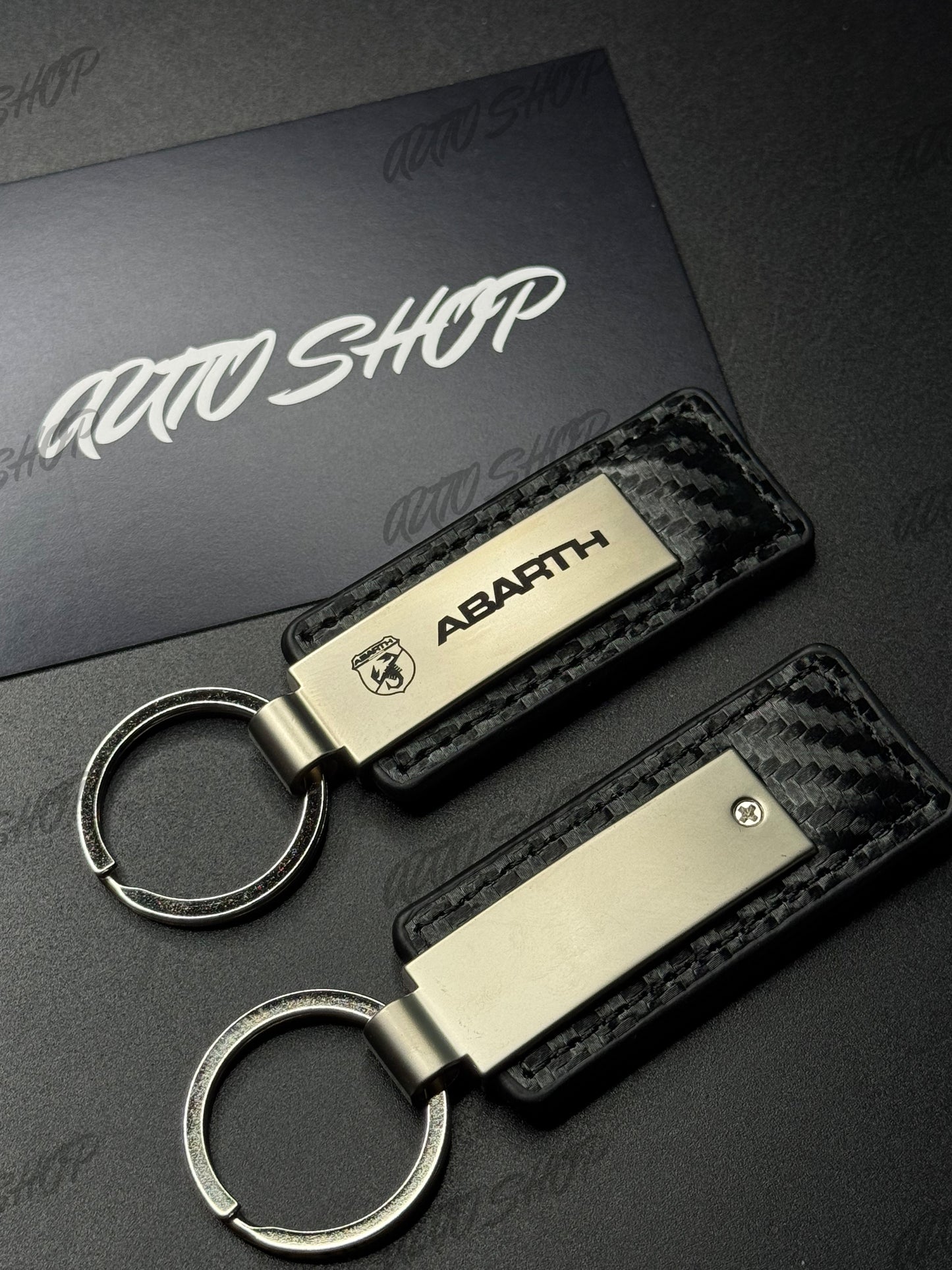 Porte clés Abarth Look Carbone Gravé (différents modèles) - AUTO SHOP