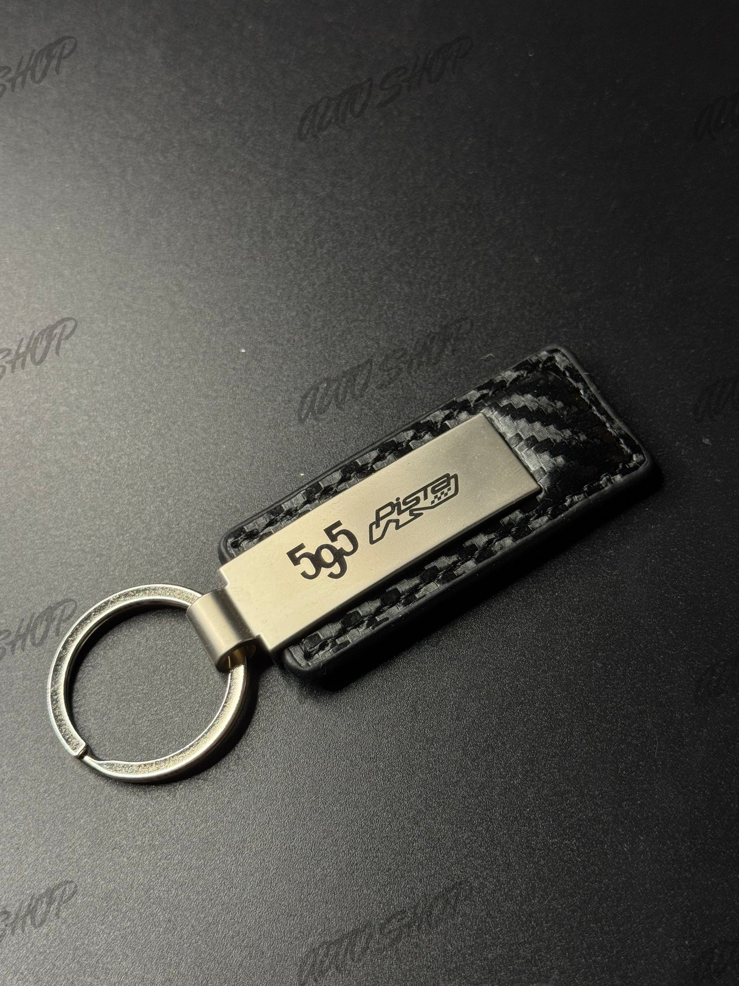 Porte clés Abarth Look Carbone Gravé (différents modèles) - AUTO SHOP