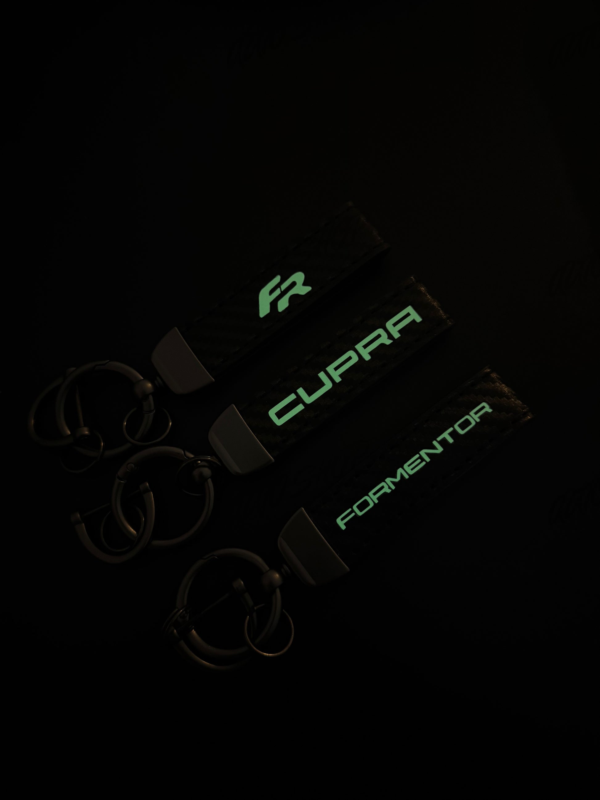 Porte clés Seat Cupra / Formentor / FR (Look Carbone) - AUTO SHOP