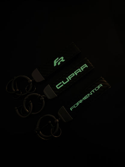 Porte clés Seat Cupra / Formentor / FR (Look Carbone) - AUTO SHOP