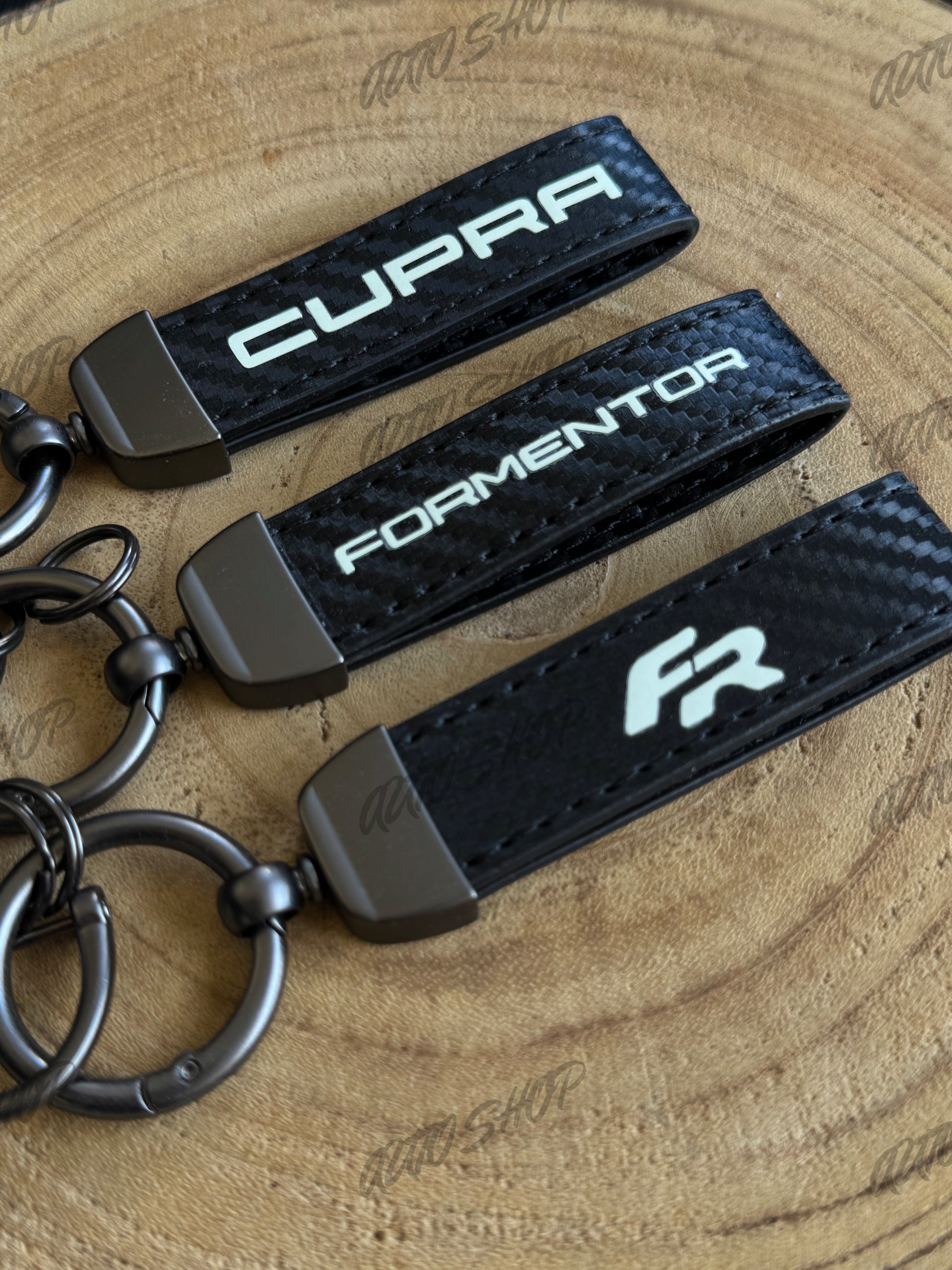 Porte clés Seat Cupra / Formentor / FR (Look Carbone) - AUTO SHOP