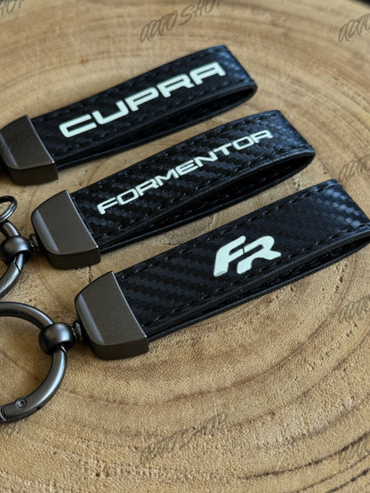 Porte clés Seat Cupra / Formentor / FR (Look Carbone) - AUTO SHOP