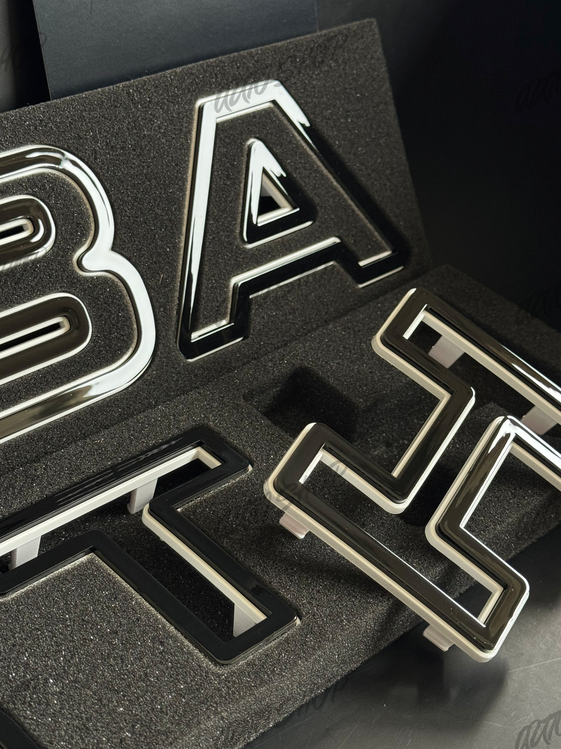 Kit lettrage calandre avant Abarth - AUTO SHOP