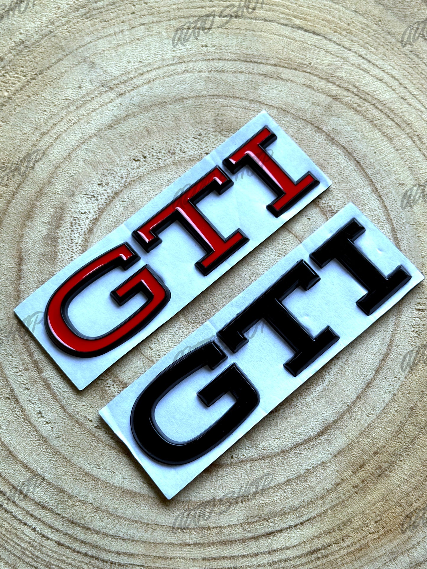 Badge coffre et calandre Volkswagen GTI (nouveau logo)