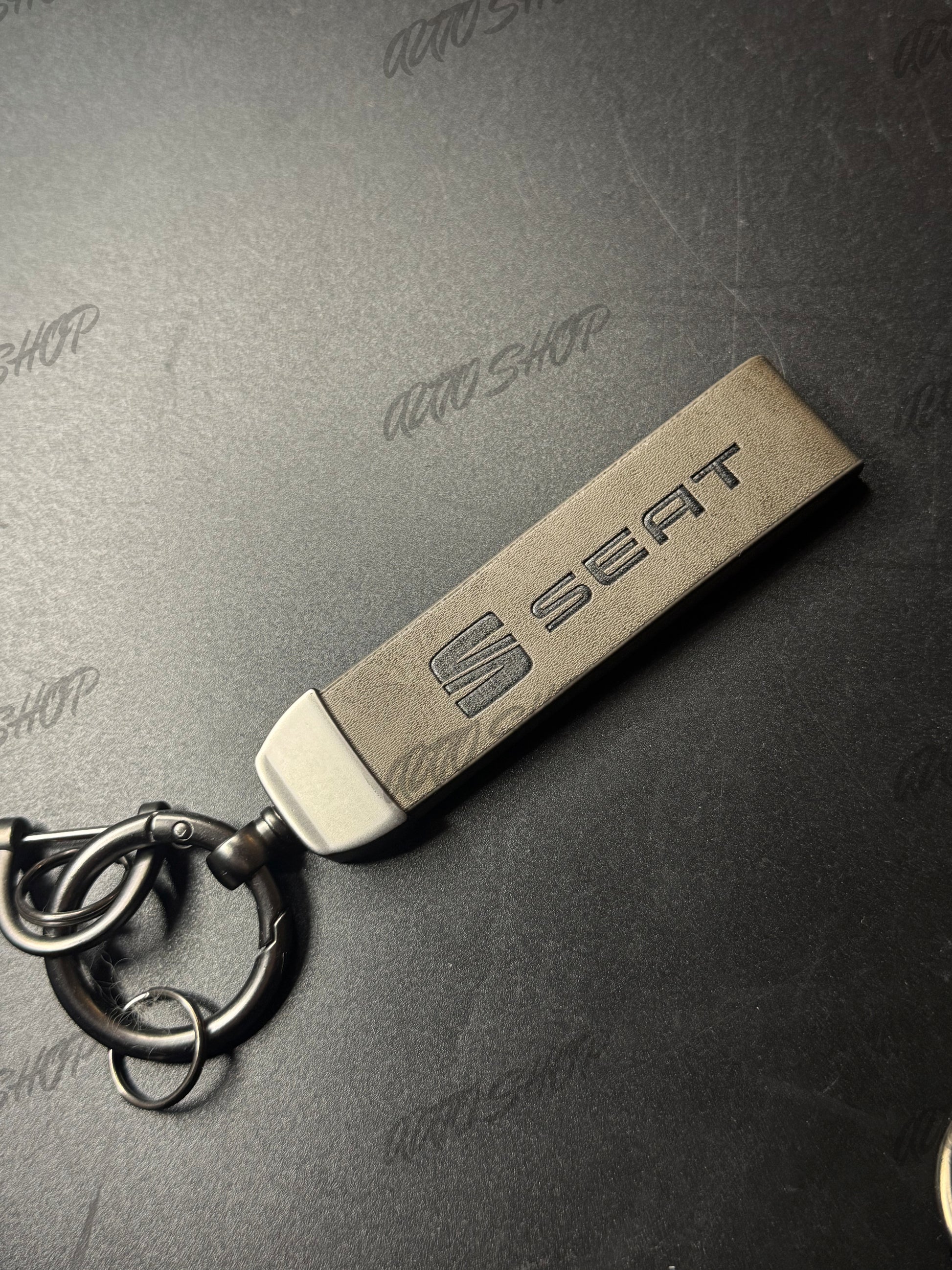Porte clés Seat - AUTO SHOP