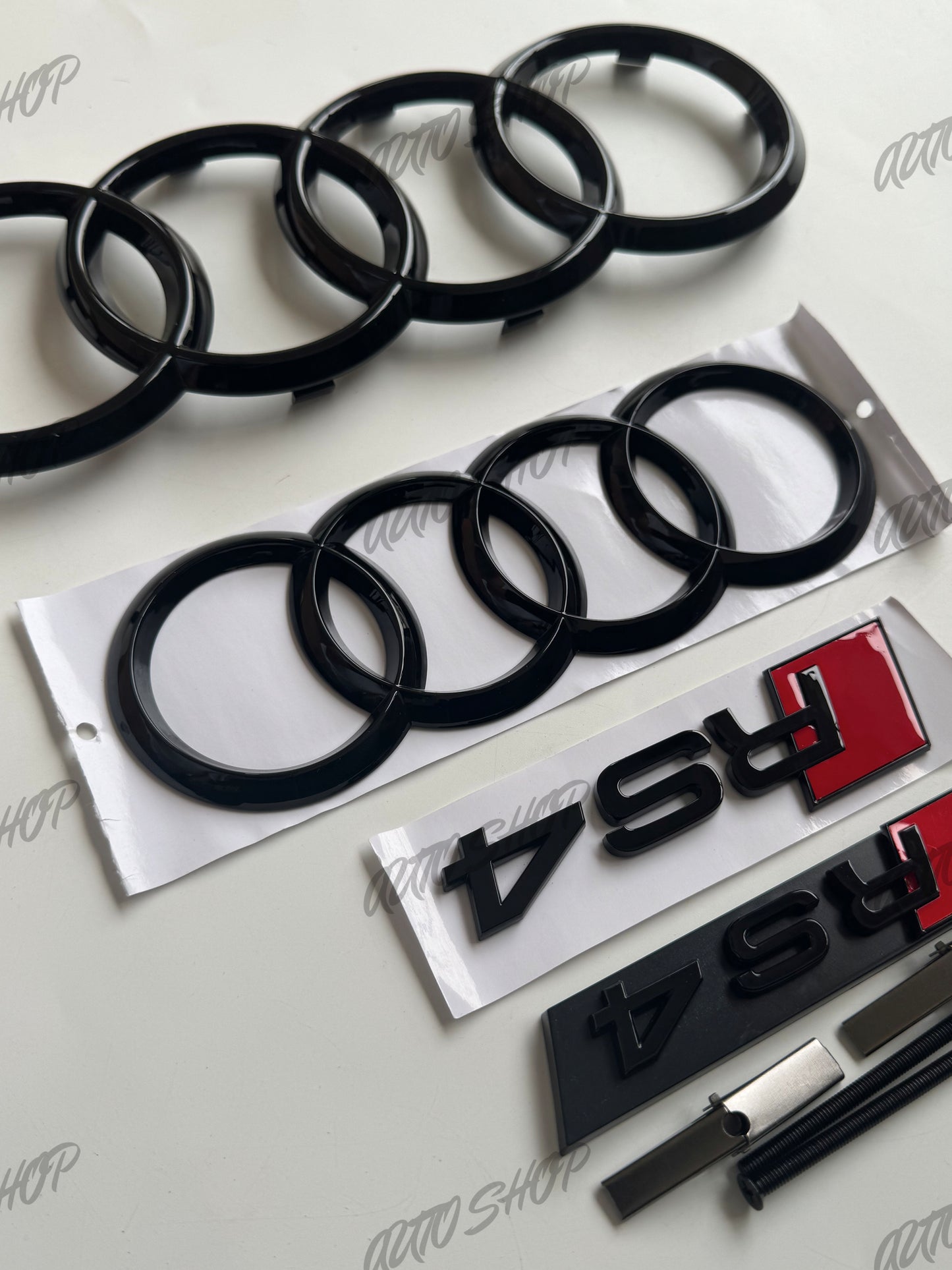 Pack Complet Logos Audi RS4 Noir Brillant
