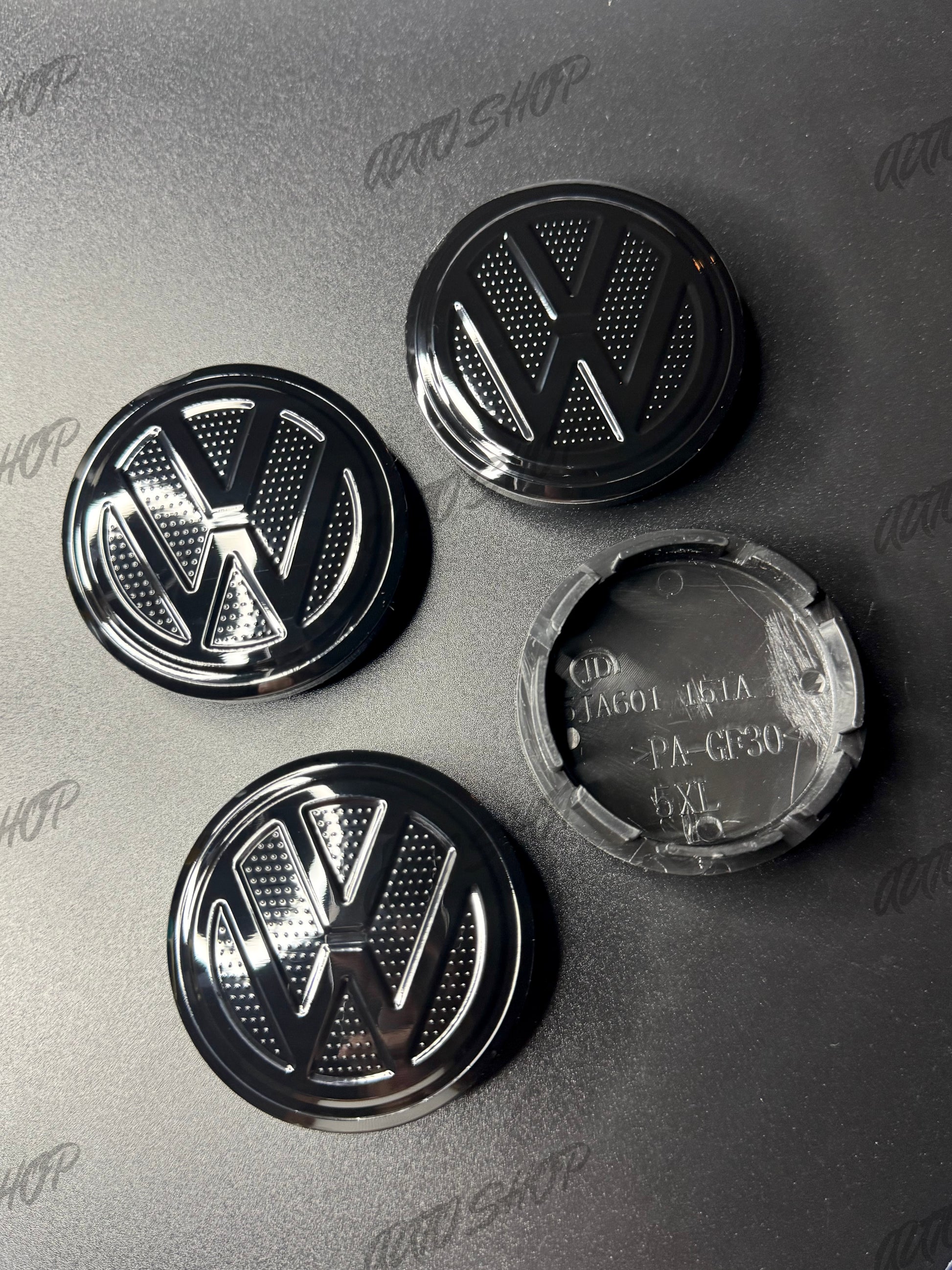 Centre de roues / moyeux Volkswagen Noir - AUTO SHOP