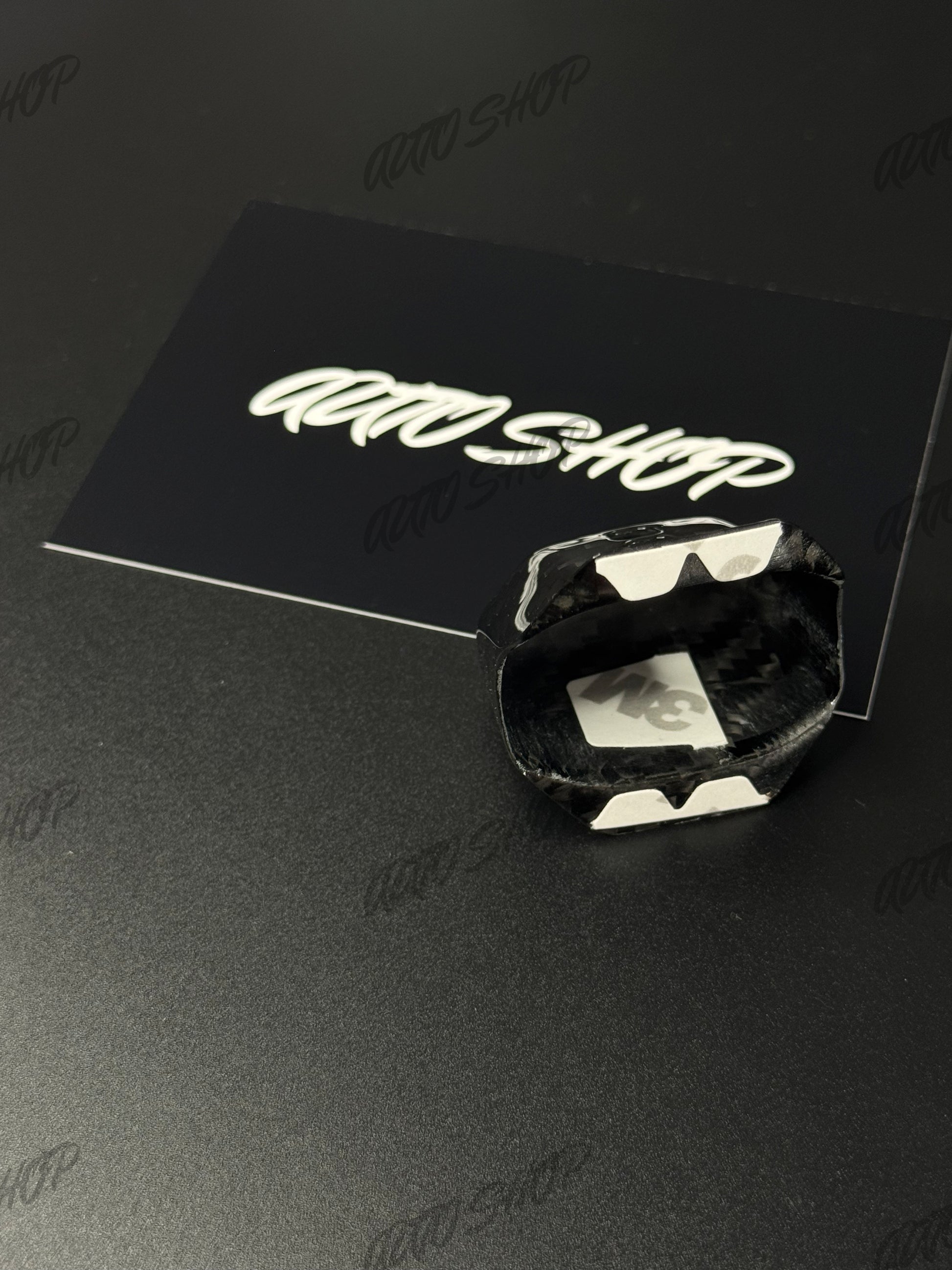 Couvre Sélecteur de vitesse Golf 8 Carbone - AUTO SHOP