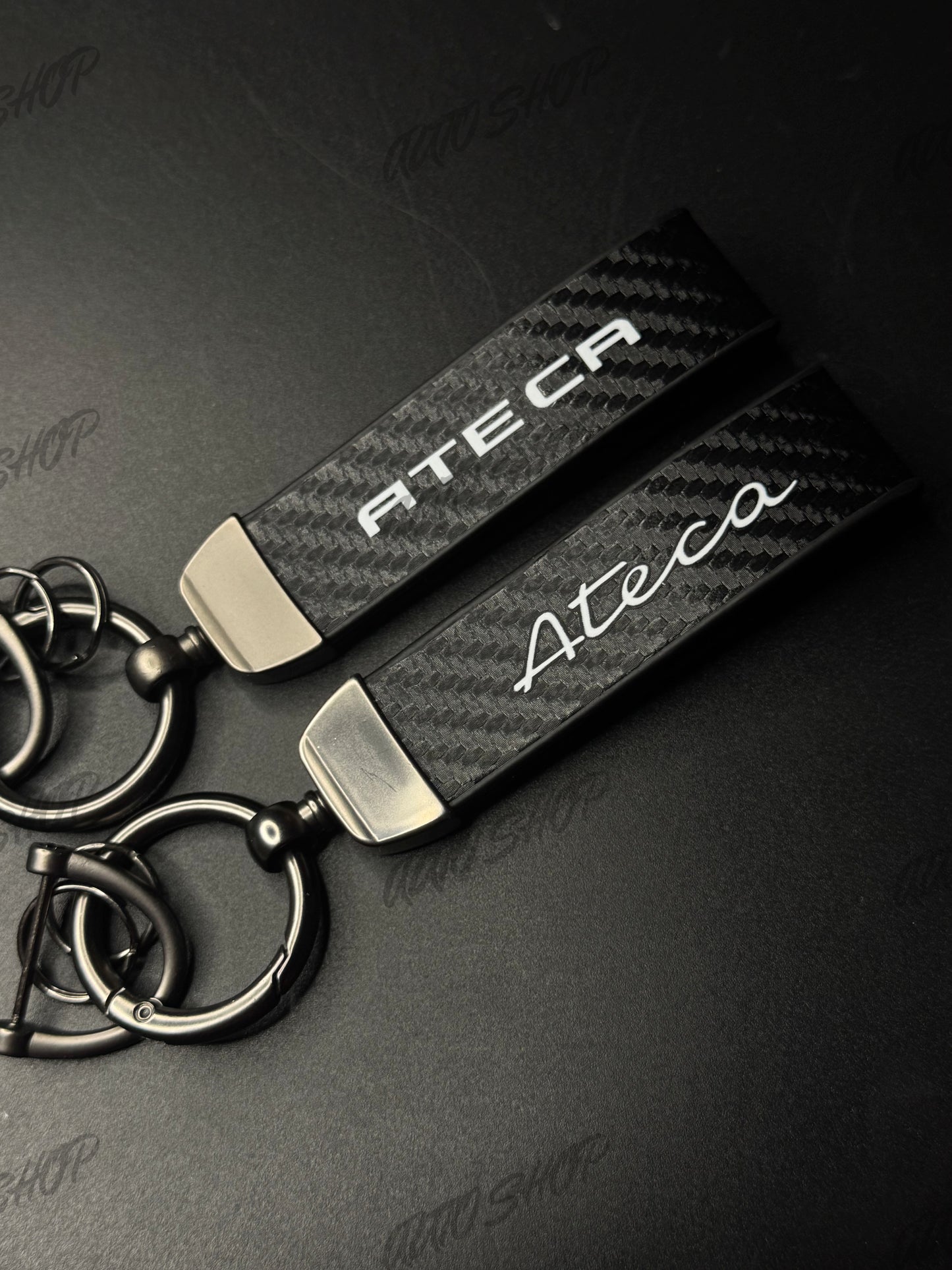 Porte clés Seat/Cupra Ateca Look Carbone - AUTO SHOP