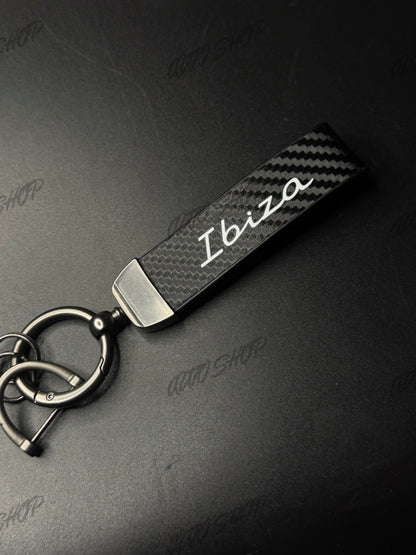 Porte clés Seat/Cupra Ibiza Look Carbone - AUTO SHOP