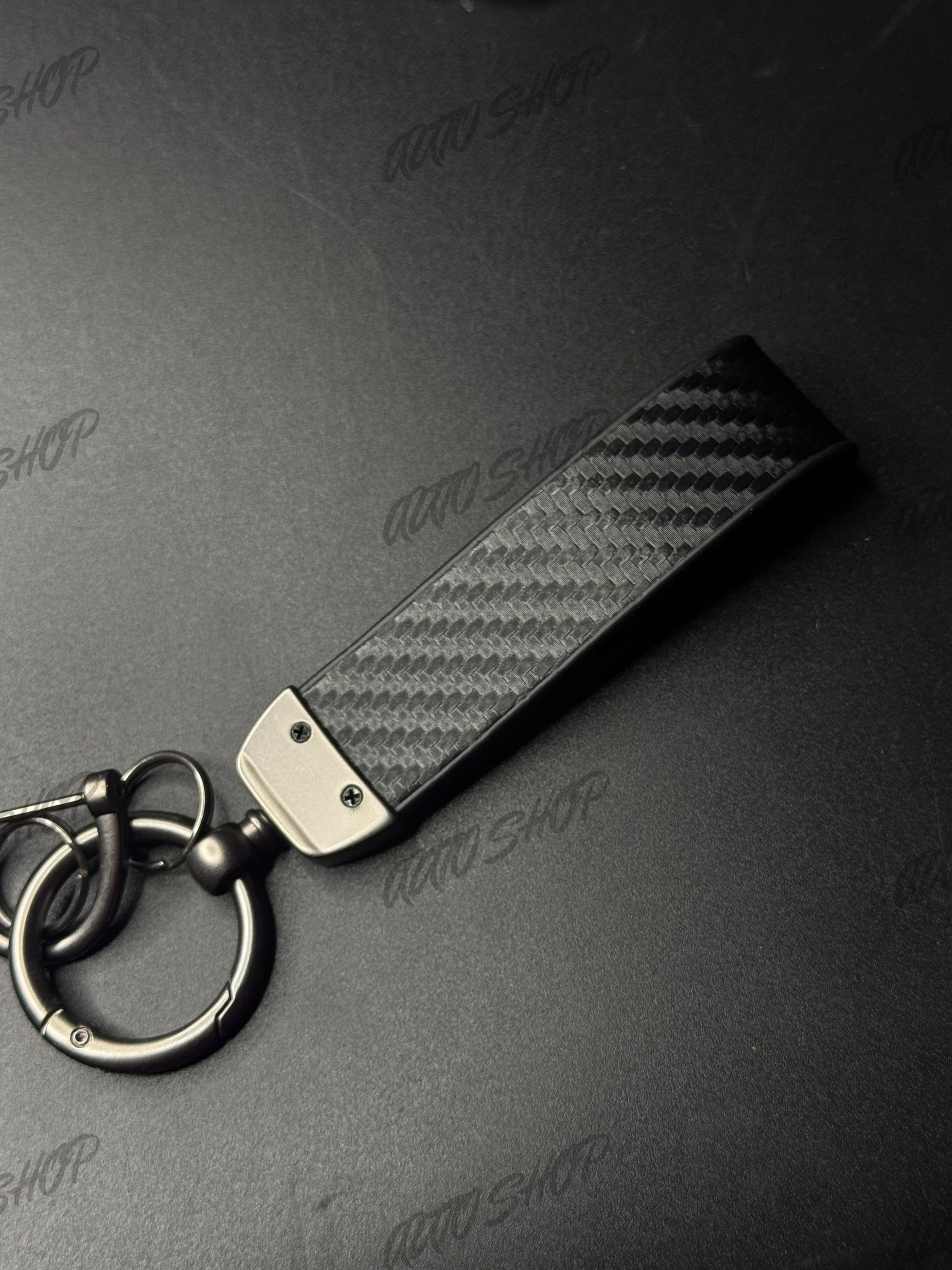 Porte clés Renault 5 E-Tech Look Carbone - AUTO SHOP