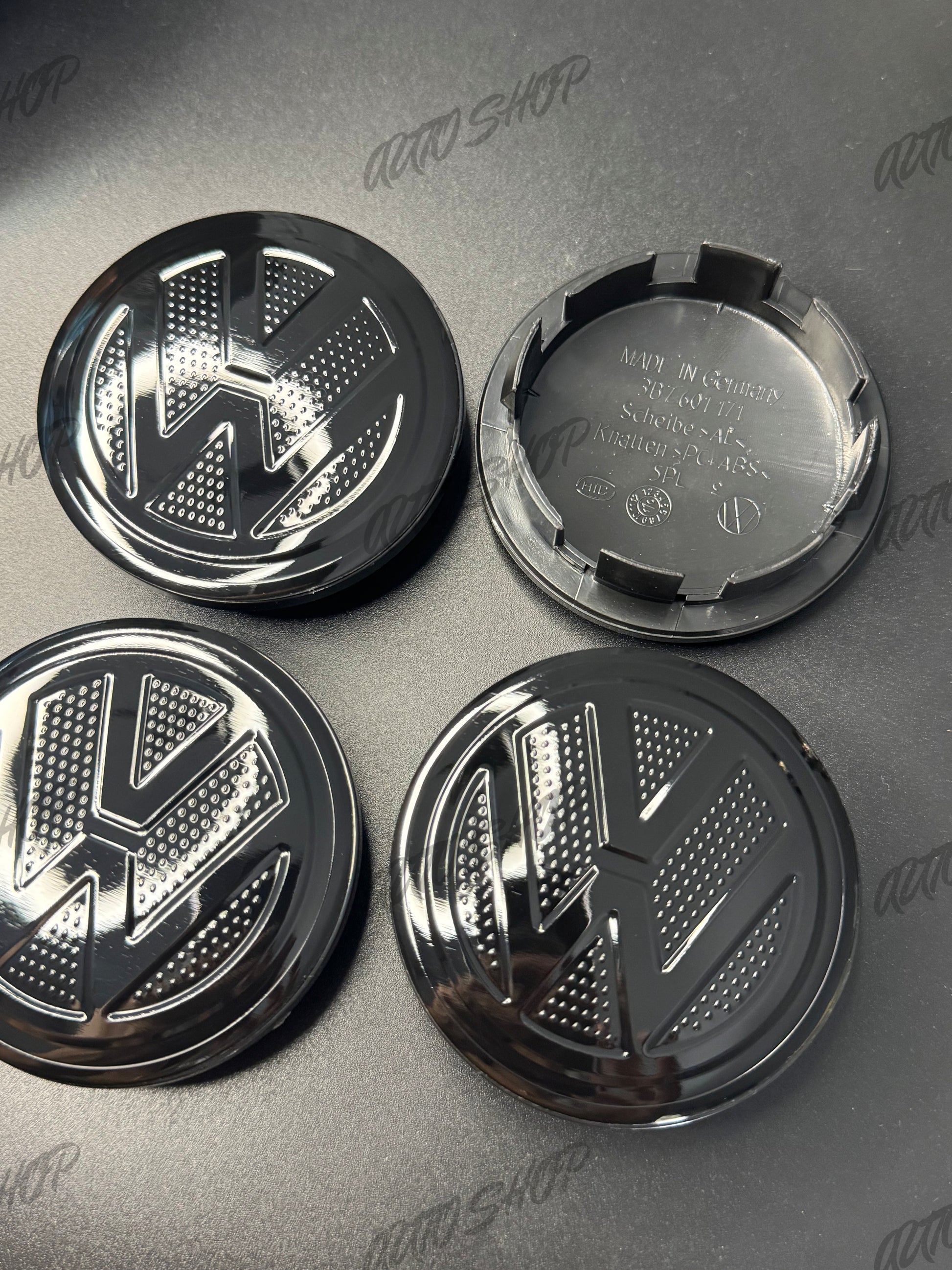 Centre de roues / moyeux Volkswagen Noir - AUTO SHOP