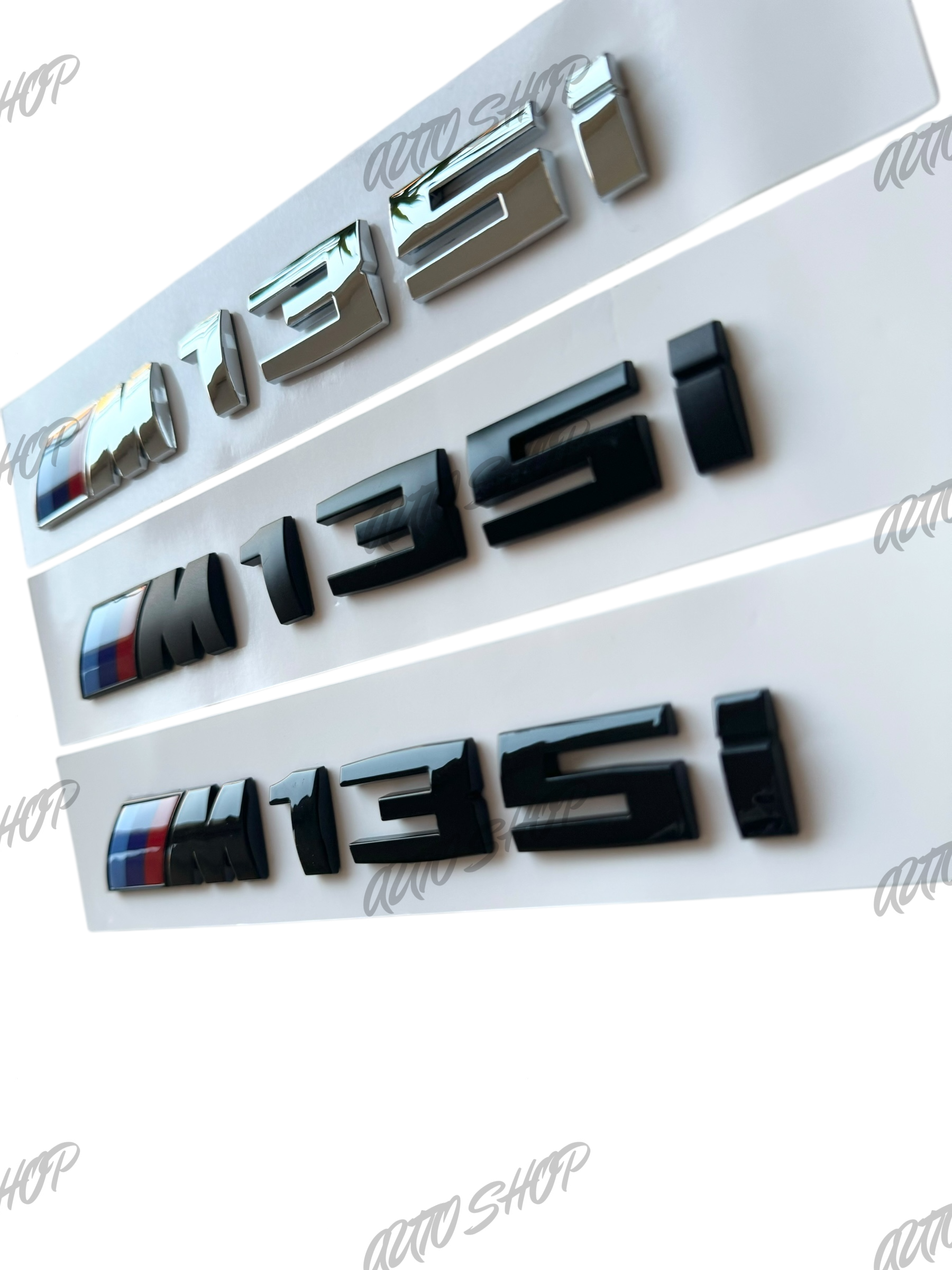 Badge coffre BMW M135i - AUTO SHOP